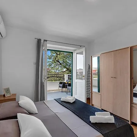 Ivo Apartment Makarska