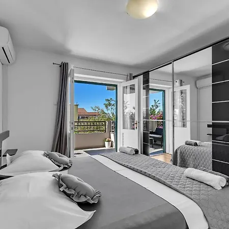Apartment Ivo
